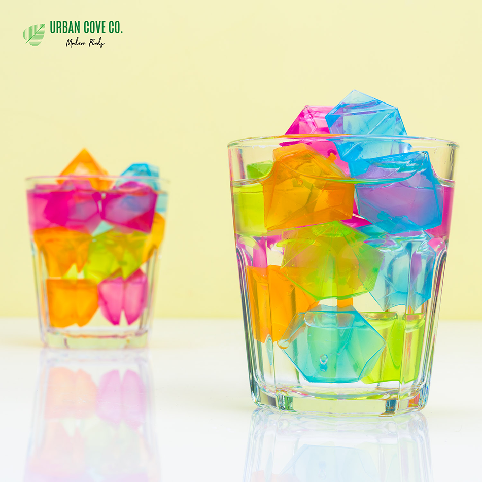 UrbanCove Co. - COLORED DIAMOND-SHAPED ICE CUBES, 15-PACK, Reusable, BPA-Free
