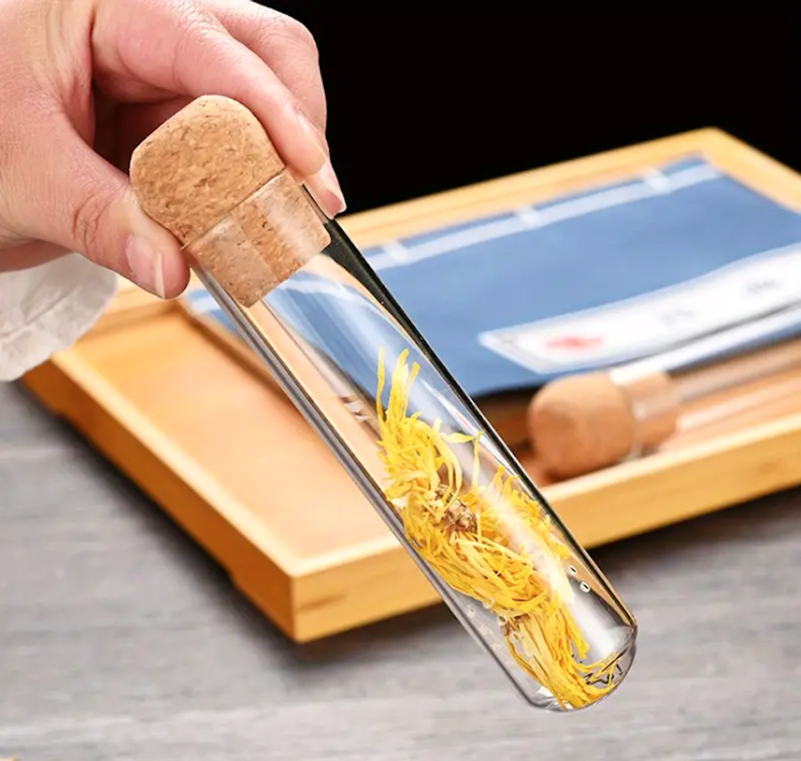 UrbanCove Co. - Premium, Heat Resistant, Glass, Tube Shaped Tea Strainer (1 Piece) Glass and Natural Cork Material